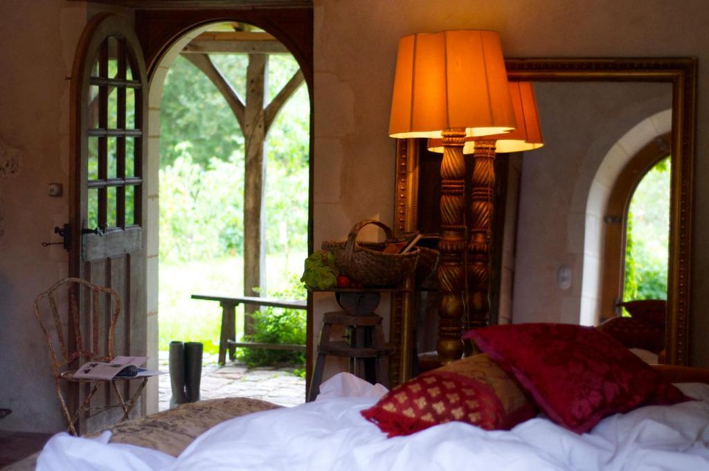 Bed and Breakfast Le Moulin Bregeon Linieres-Bouton Екстер'єр фото